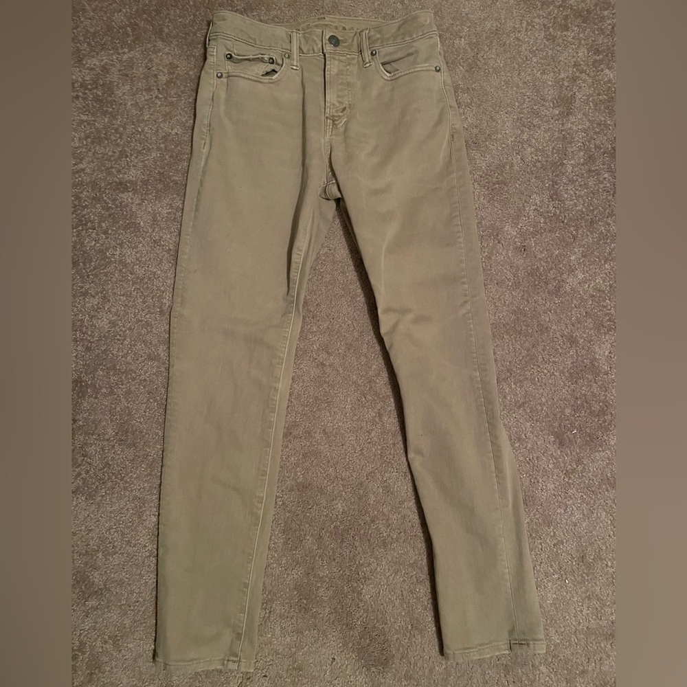 30x30 khaki American Eagle Athletic Skinny Airflex+ Jeans